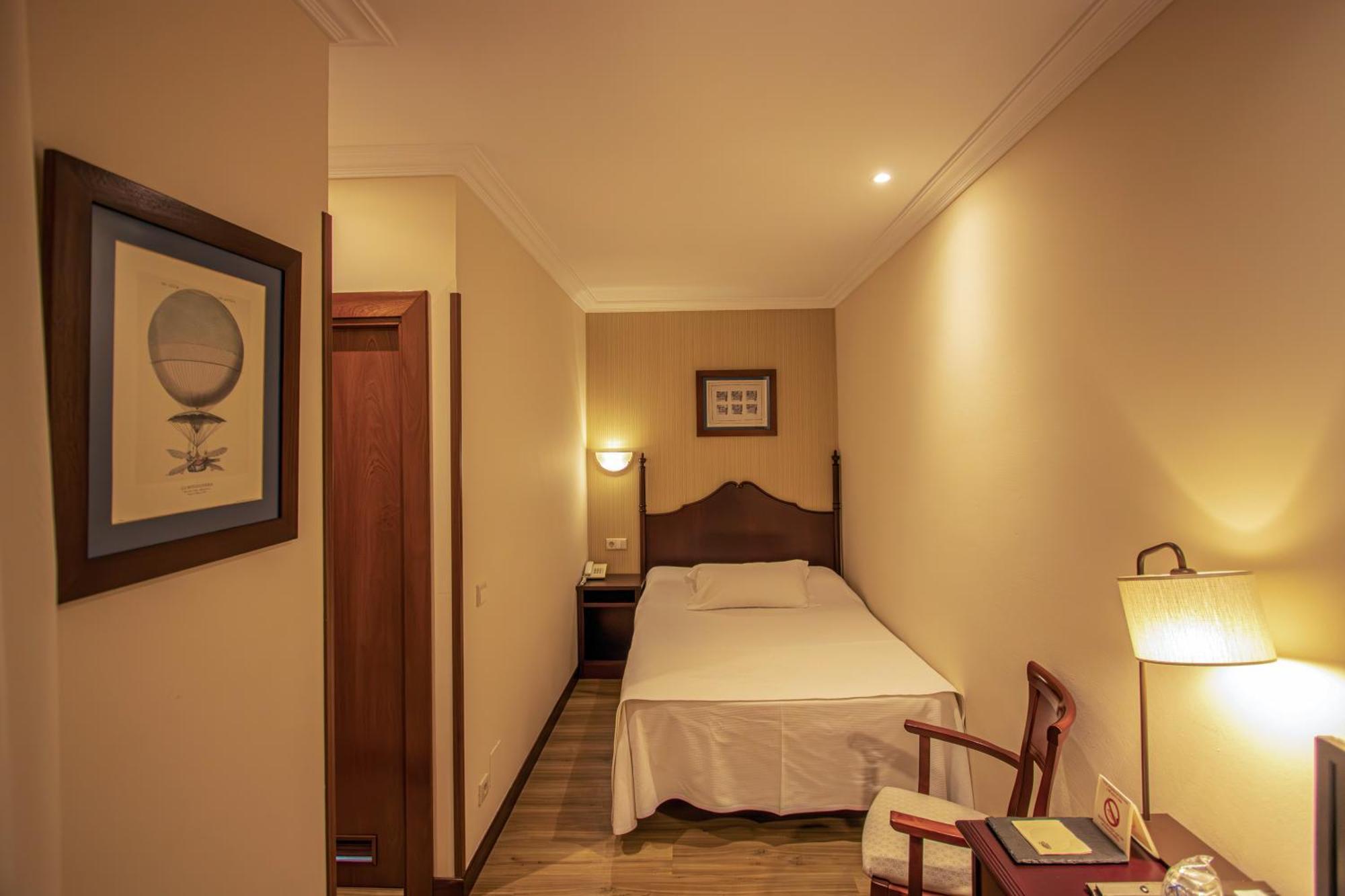Hotel Ribadesella Playa ภายนอก รูปภาพ